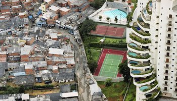 O que o crowdfunding imobiliário pode fazer contra a inequidade na América Latina